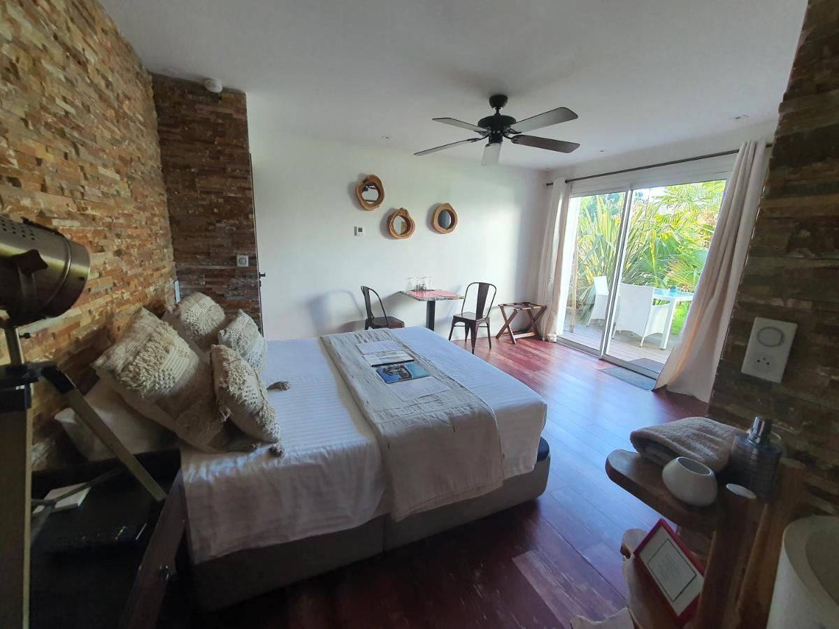 Double Room Garden View